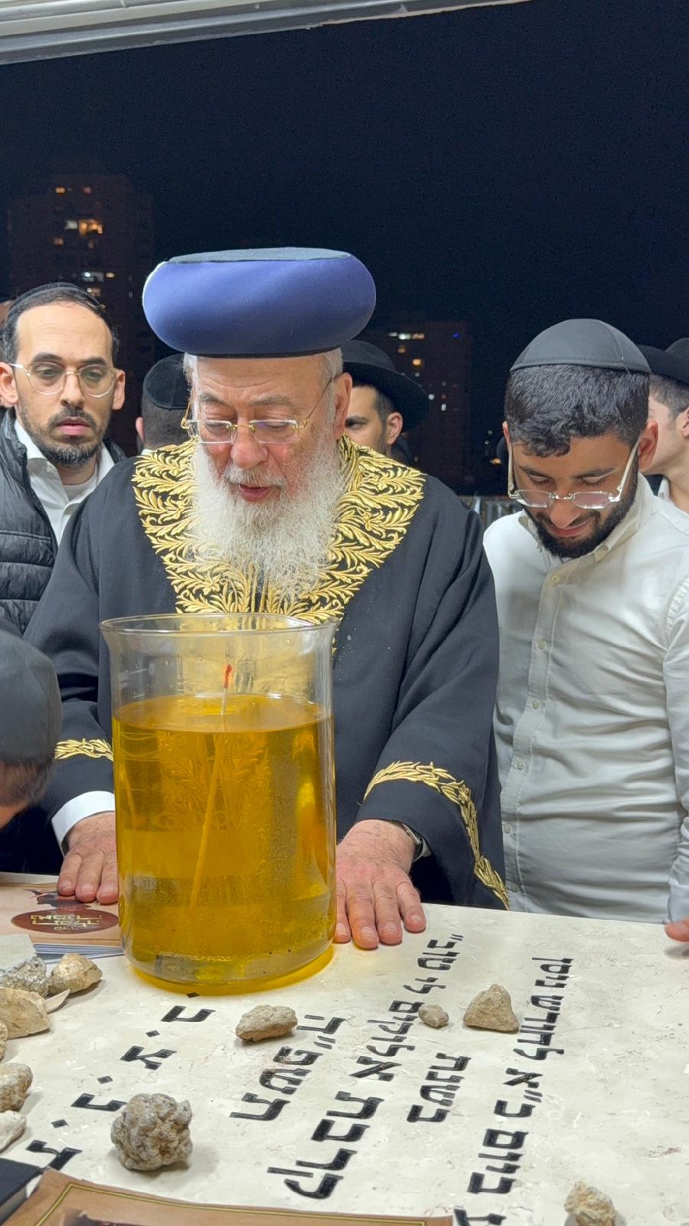 עליה לציון הגר"מ מאזוז זצ"ל