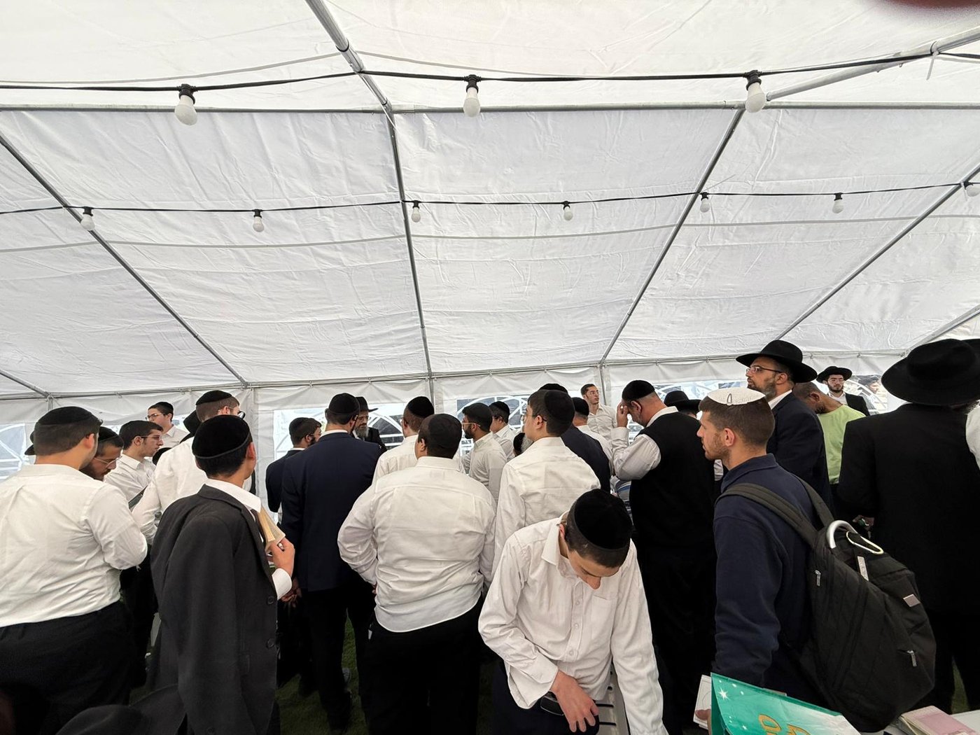 עליה לציון הגר"מ מאזוז זצ"ל