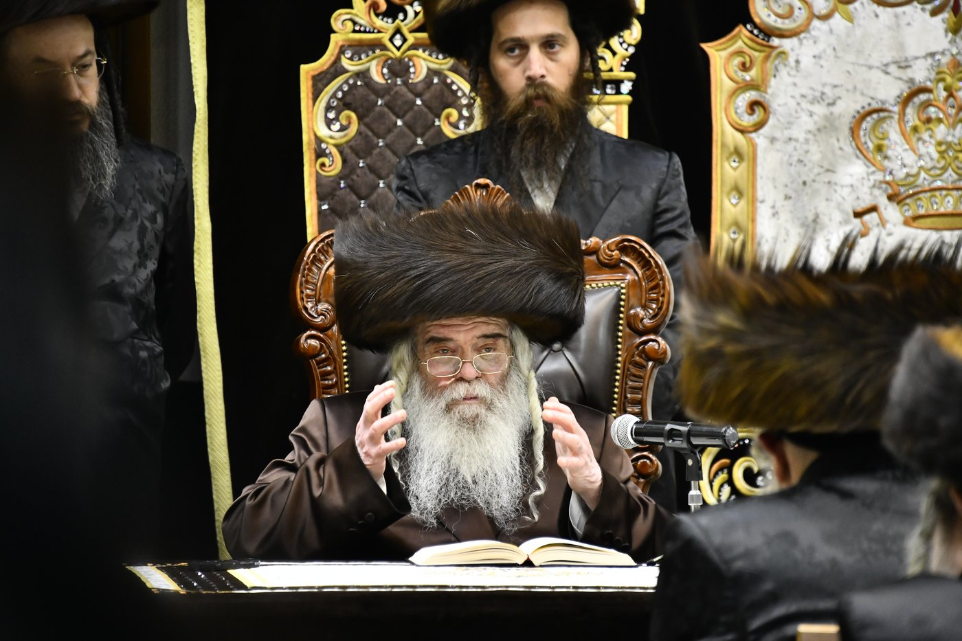 כינוס חסידי קרעטשניף י-ם בחוה"מ פסח