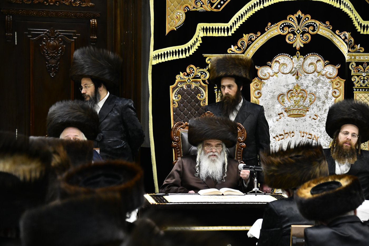 כינוס חסידי קרעטשניף י-ם בחוה"מ פסח