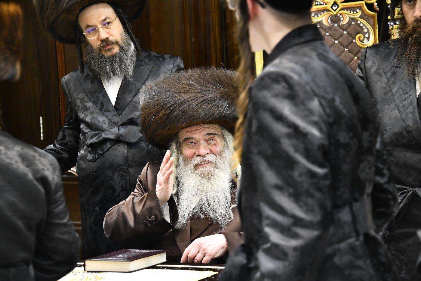 כינוס חסידי קרעטשניף י-ם בחוה"מ פסח