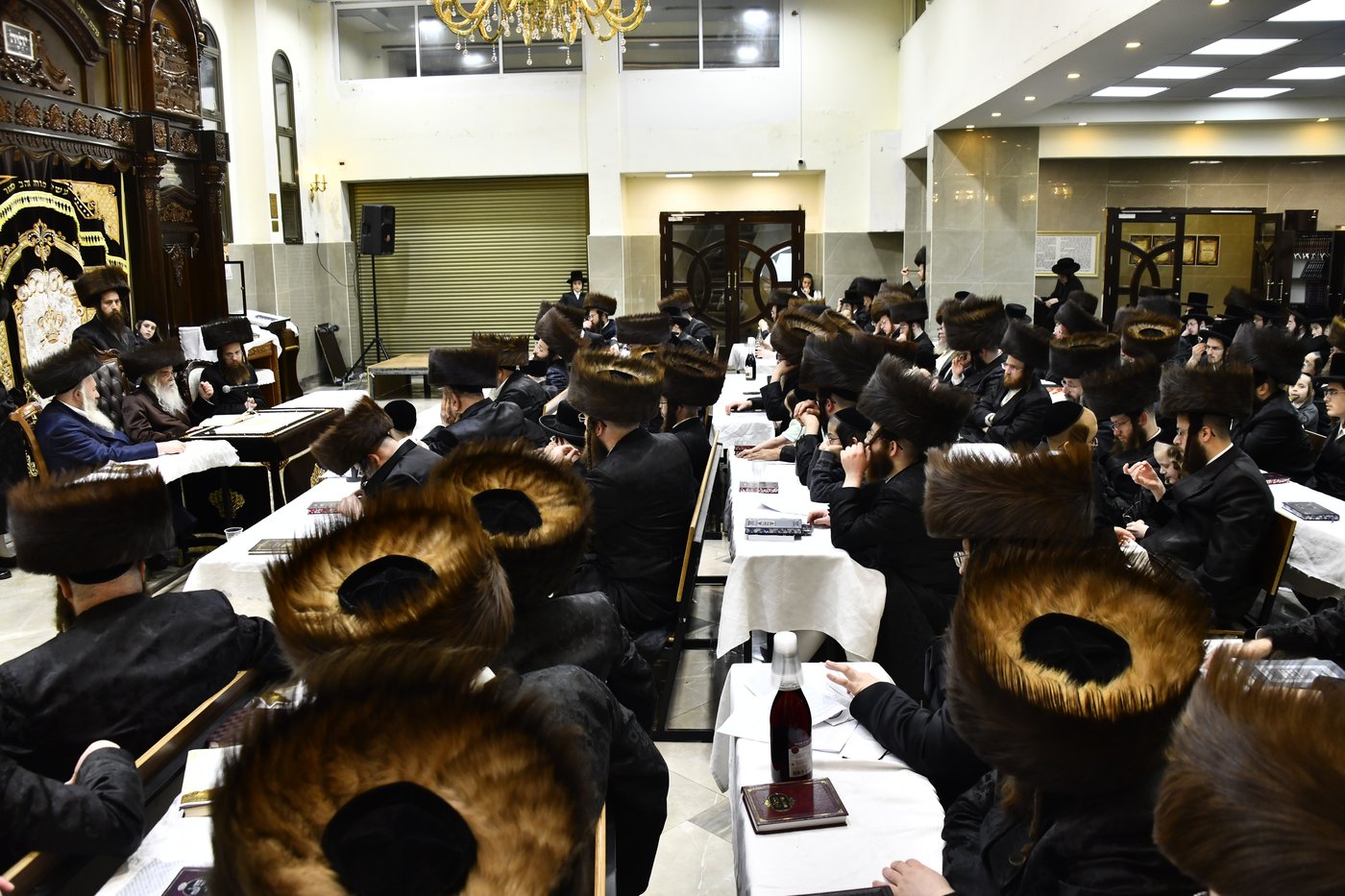 כינוס חסידי קרעטשניף י-ם בחוה"מ פסח