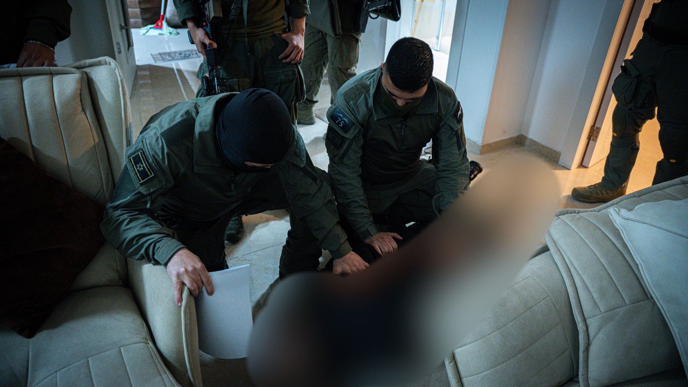 המעצרים הדרמטיים, הלילה