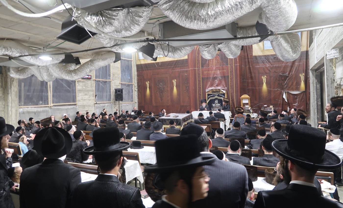 חג הפסח בחצה"ק באסטאן