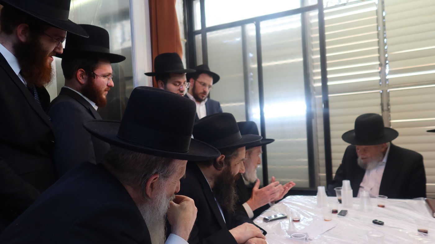 חג הפסח אצל הגרמ"ה הירש