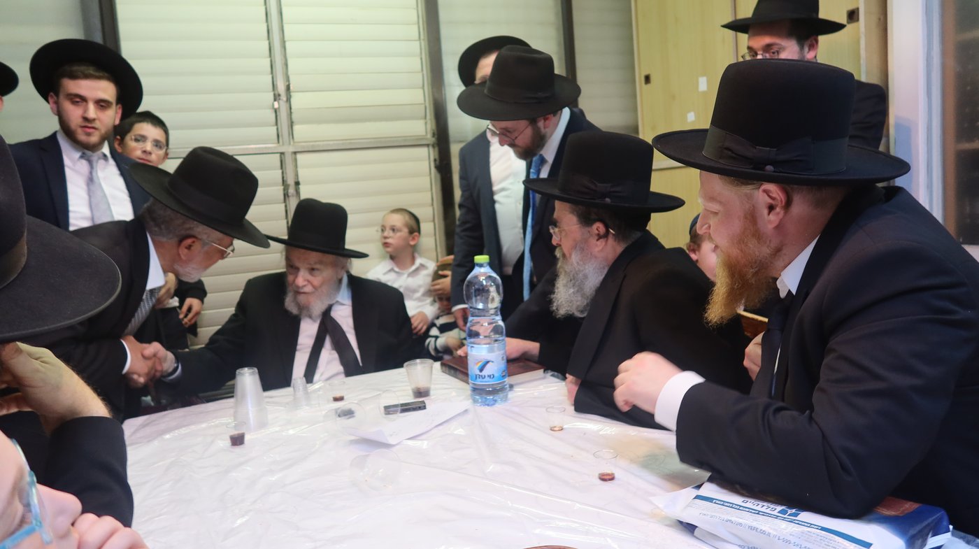 חג הפסח אצל הגרמ"ה הירש