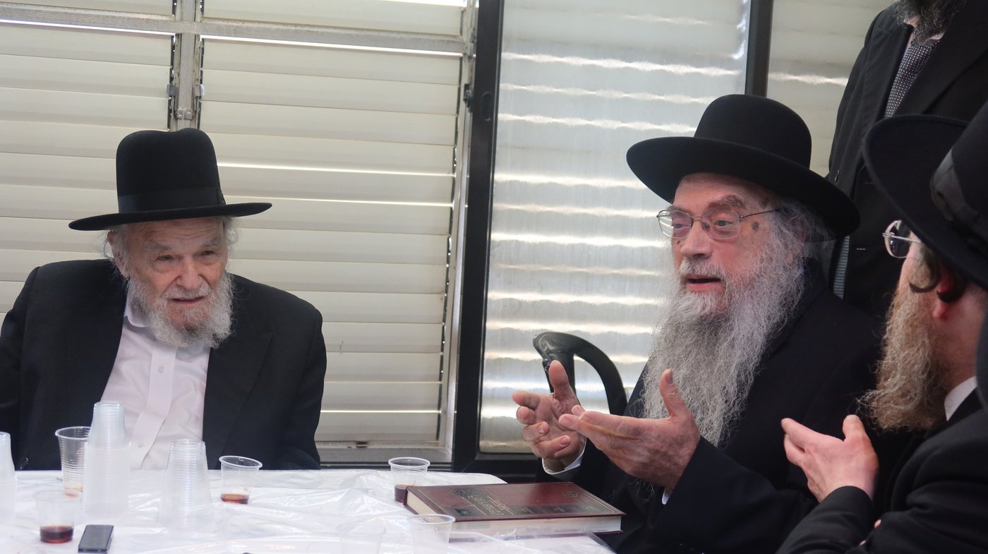 חג הפסח אצל הגרמ"ה הירש