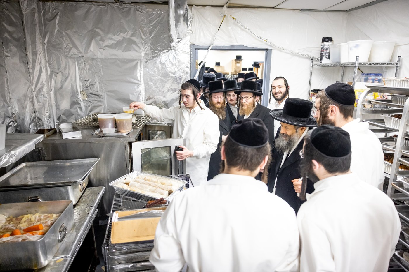 חג הפסח בחצה"ק באבוב 45