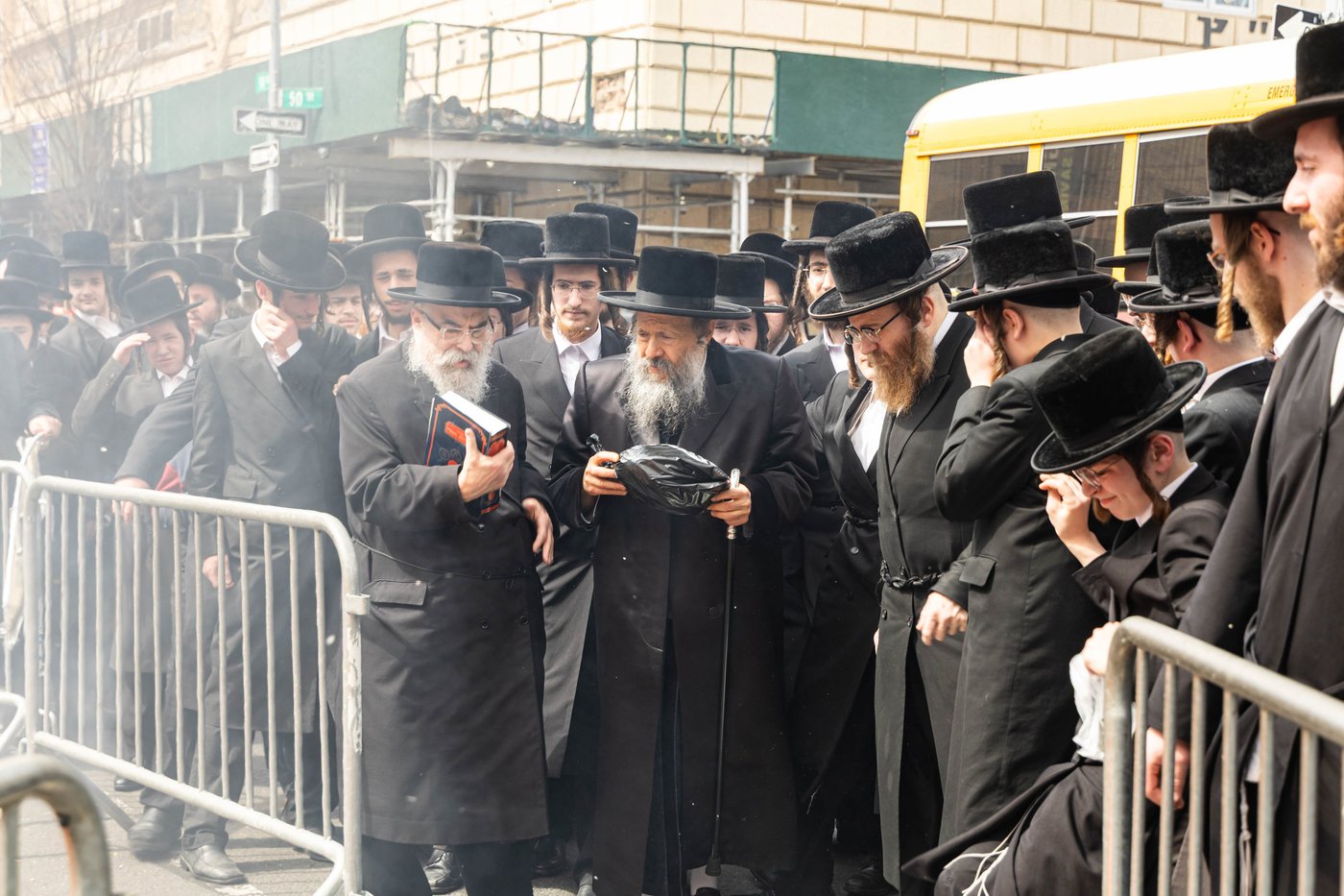 חג הפסח בחצה"ק באבוב 45