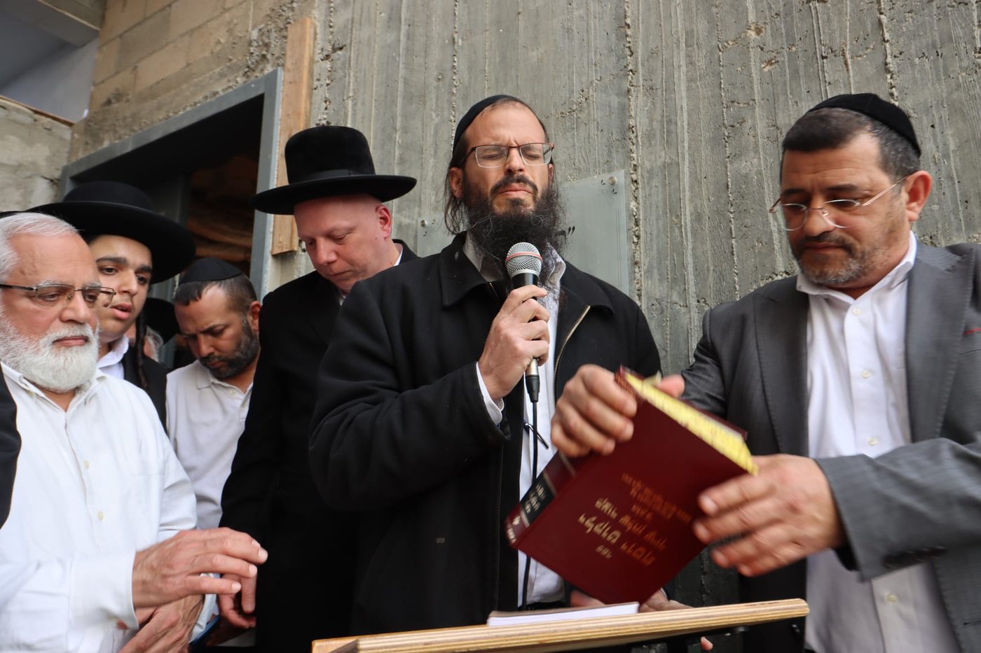 הלווית הרב פנחס ראובן זצ"ל