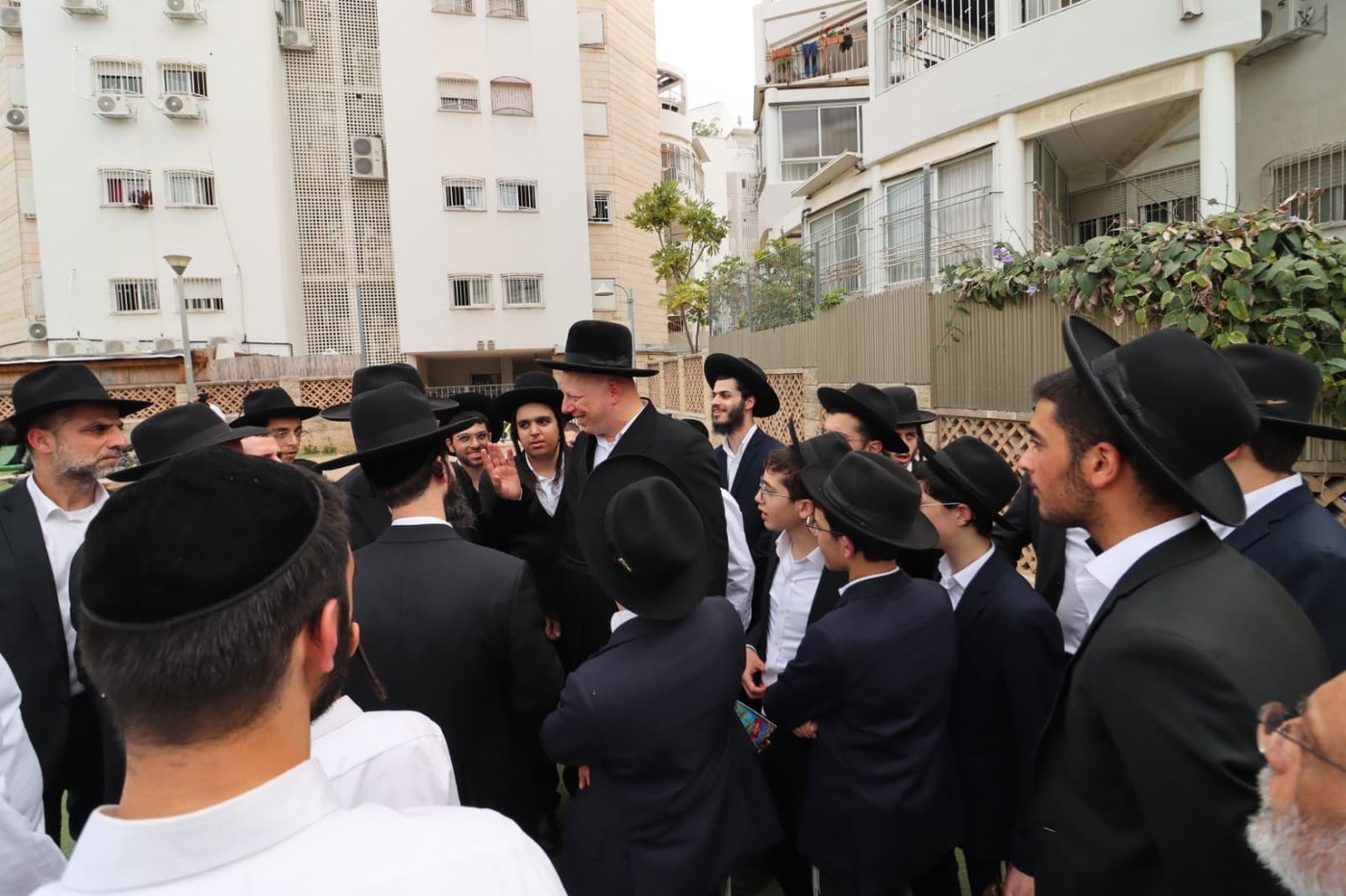 הלווית הרב פנחס ראובן זצ"ל