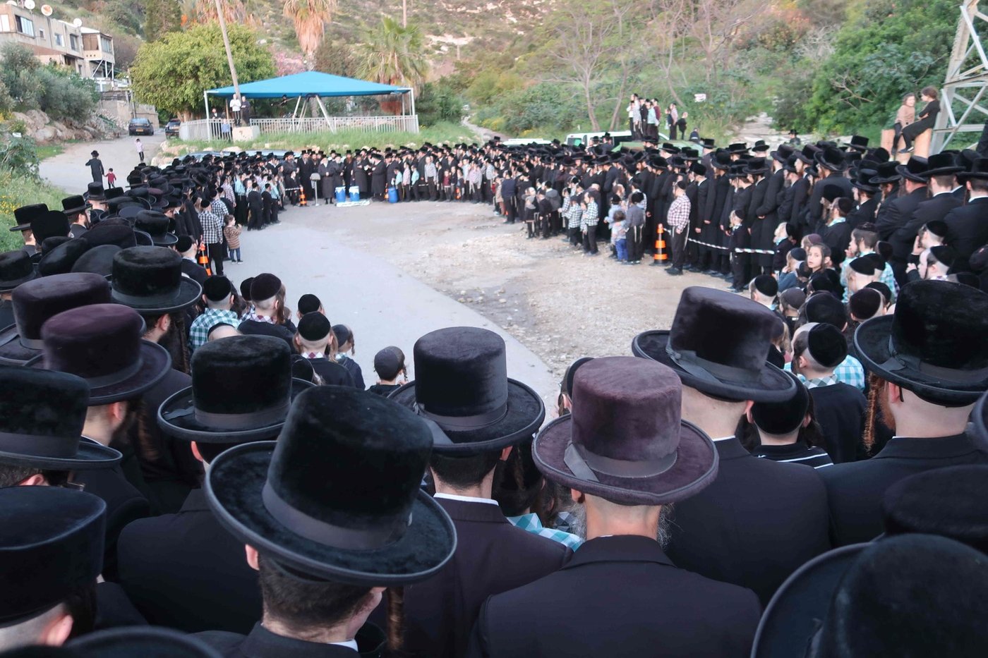 חג הפסח בחצה"ק סערט ויז'ניץ