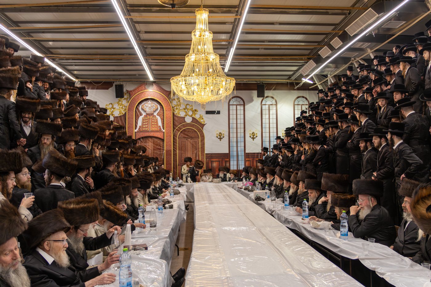 חג הפסח בחצה"ק פינסק קרלין