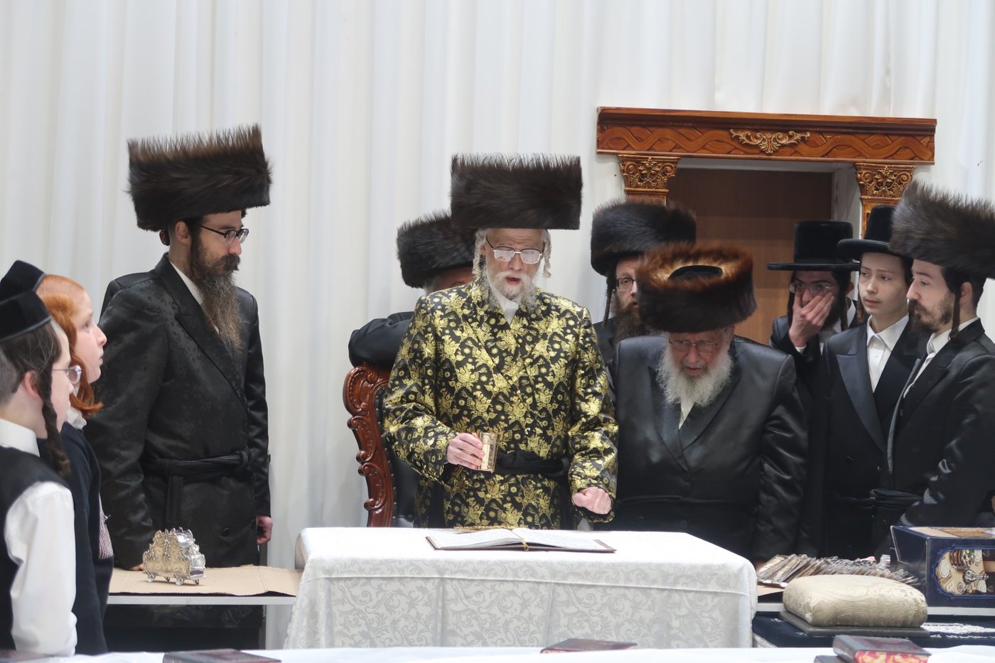 חג הפסח בחצה"ק סערט ויז'ניץ