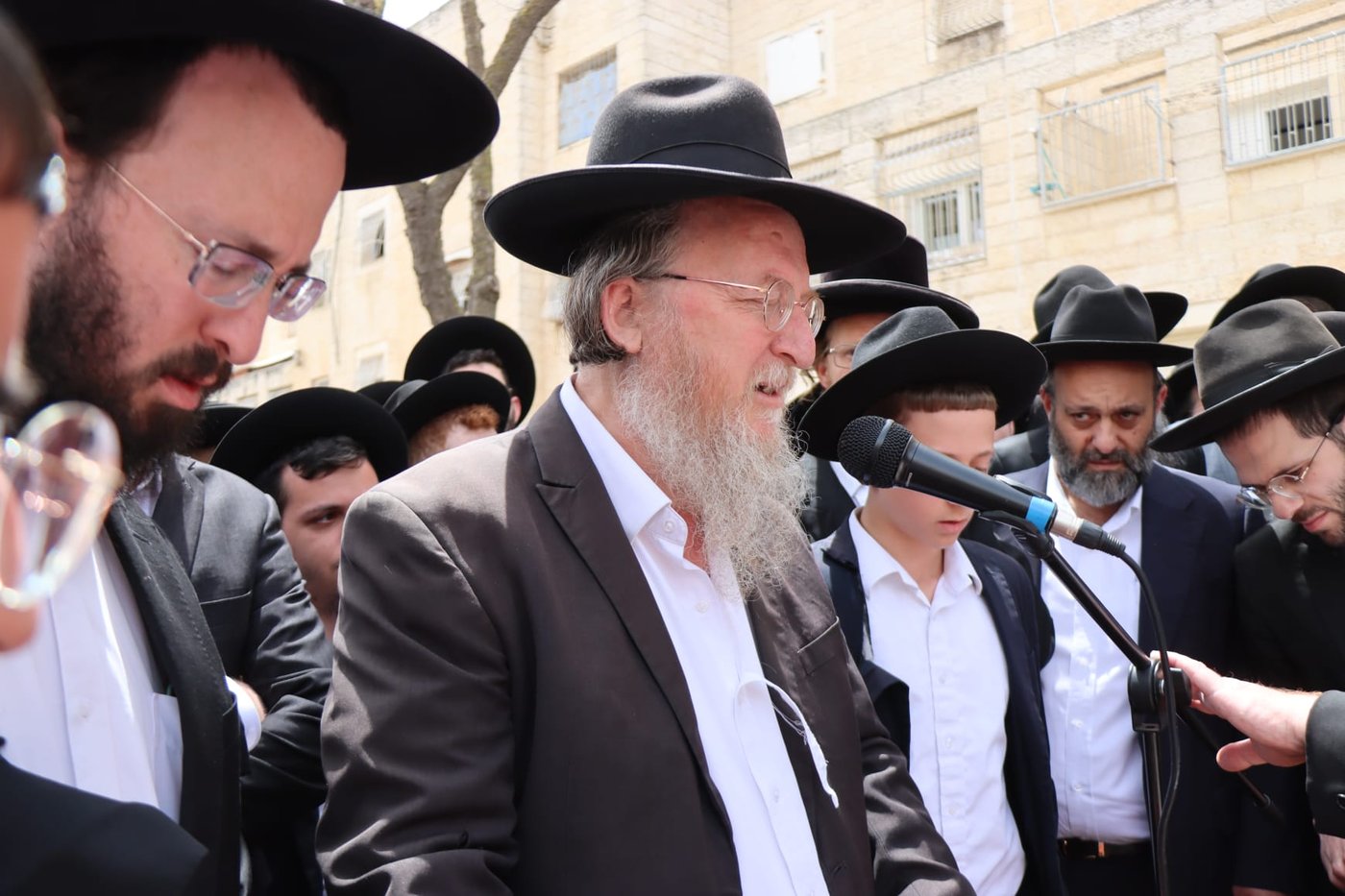 מסע הלוויית הבחור יששכר דב שפיגל ז"ל