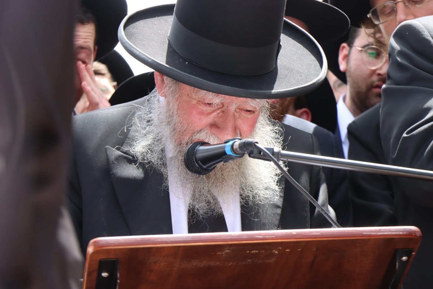 מסע הלוויית הבחור יששכר דב שפיגל ז"ל