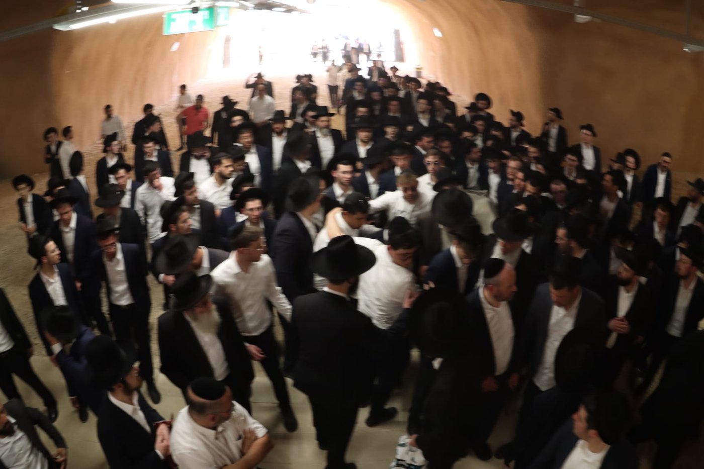 מסע הלוויית הבחור יששכר דב שפיגל ז"ל