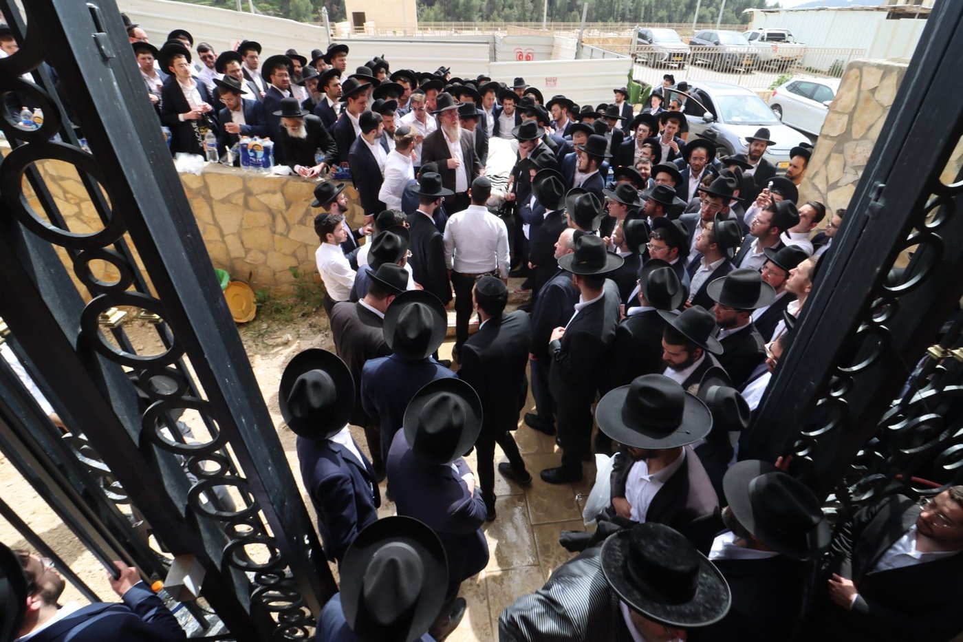 מסע הלוויית הבחור יששכר דב שפיגל ז"ל