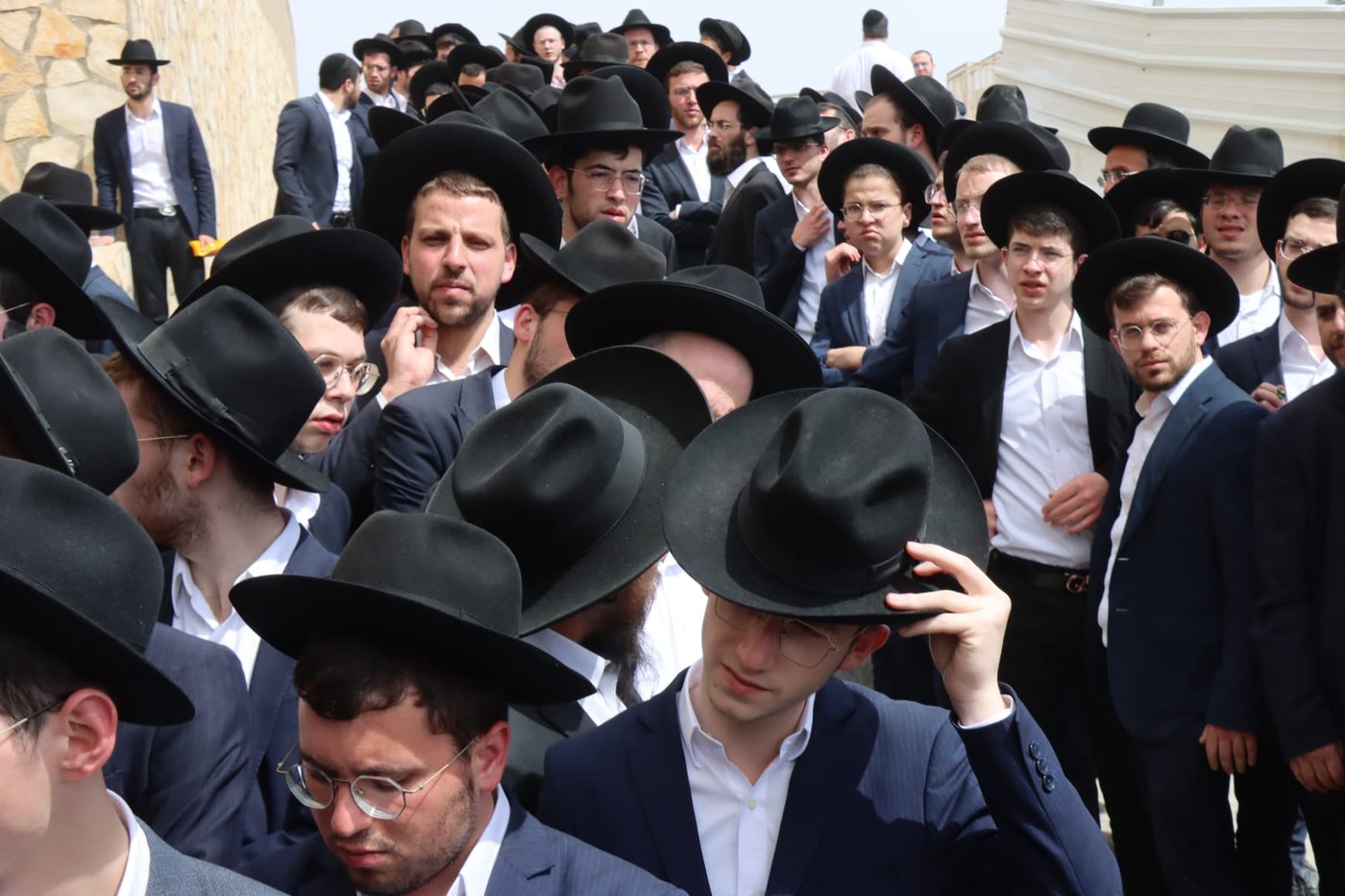 מסע הלוויית הבחור יששכר דב שפיגל ז"ל