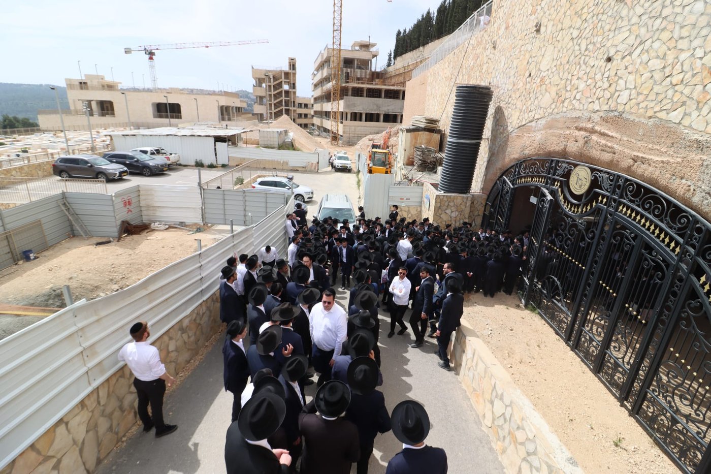 מסע הלוויית הבחור יששכר דב שפיגל ז"ל