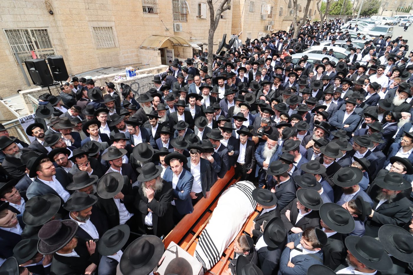 מסע הלוויית הבחור יששכר דב שפיגל ז"ל