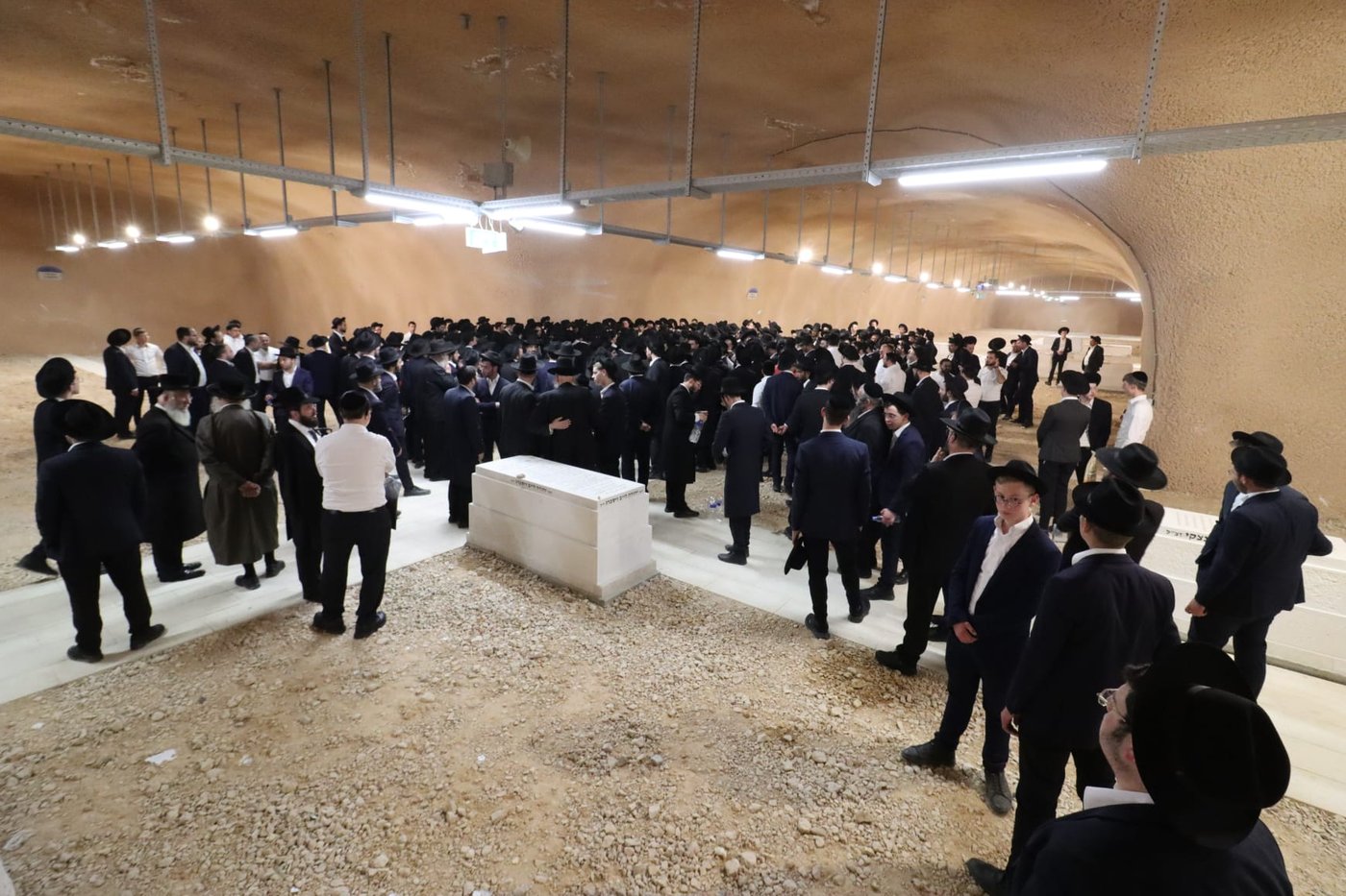 מסע הלוויית הבחור יששכר דב שפיגל ז"ל