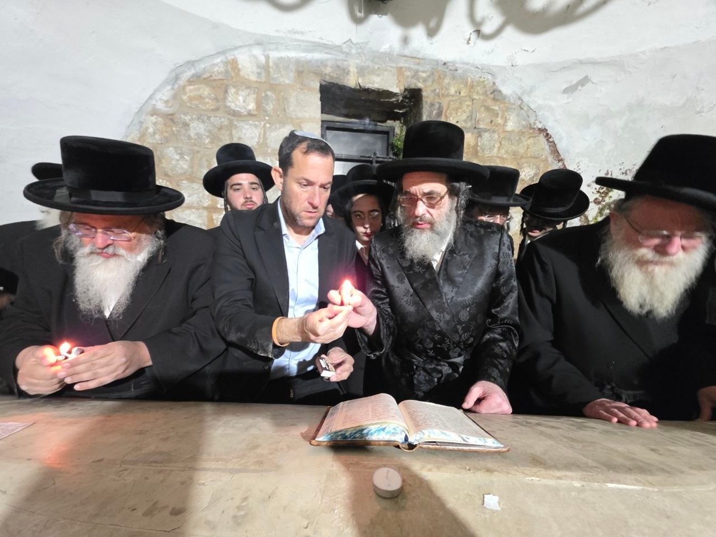 יוסי דן והרב הגר