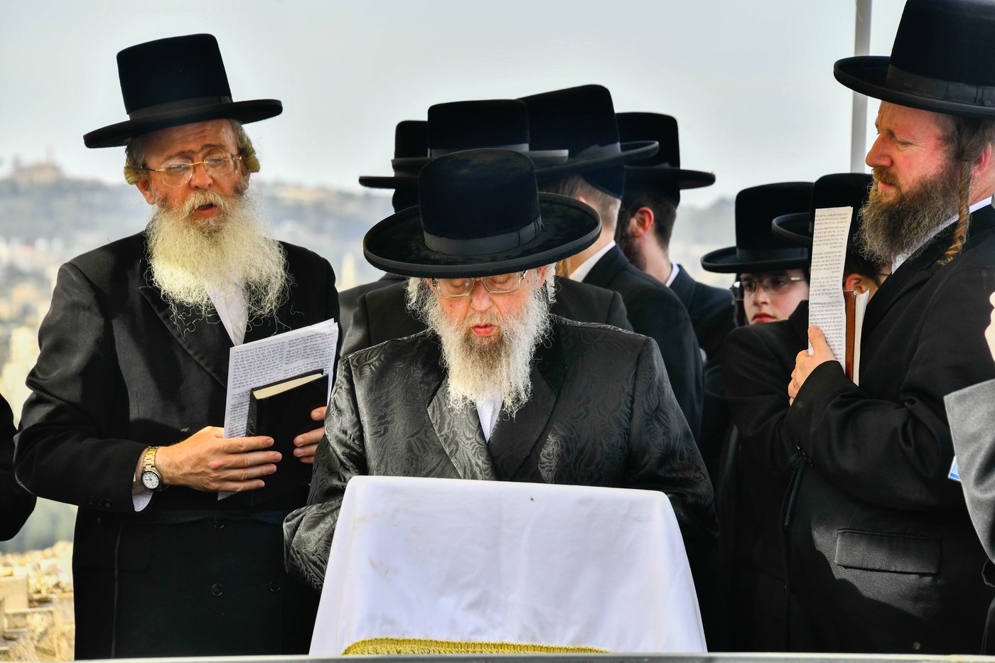 הילולא קדישא בפינסק קארלין