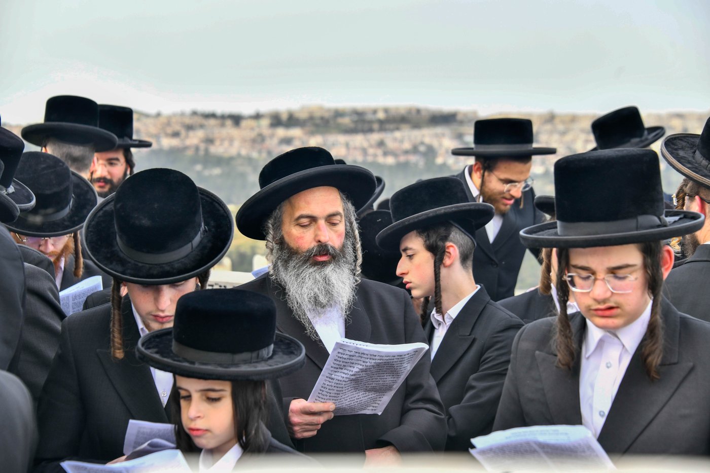 הילולא קדישא בפינסק קארלין