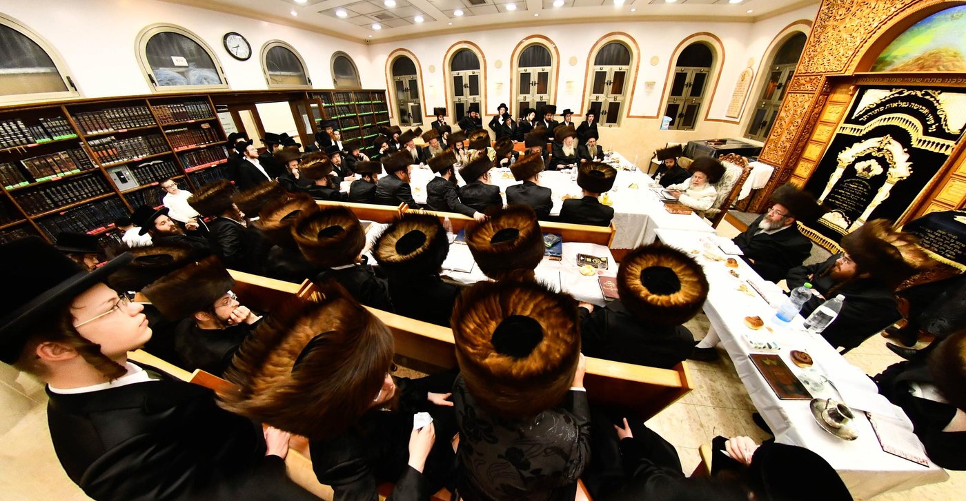 האדמו"ר מסטרופקוב במוצ"ש בבני ברק