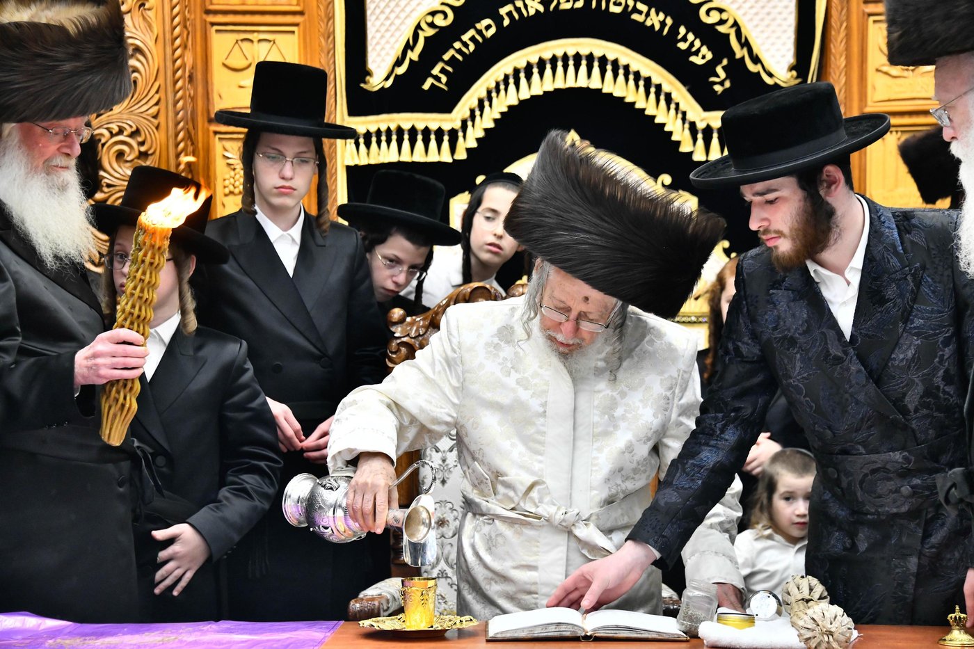 האדמו"ר מסטרופקוב במוצ"ש בבני ברק