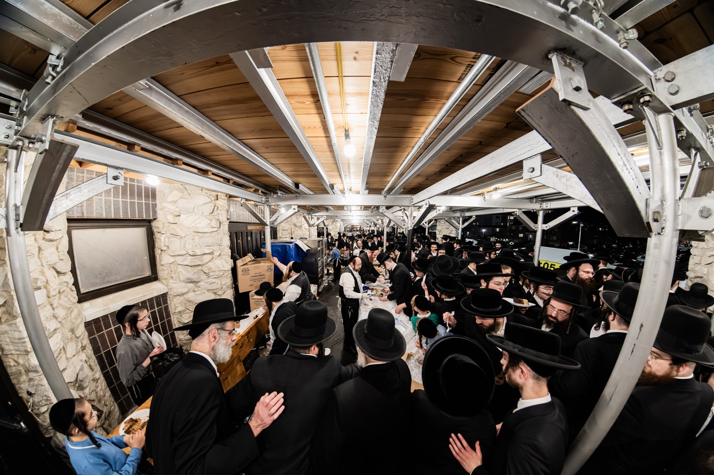 האדמו"ר מסאטמר בטיש הילולא