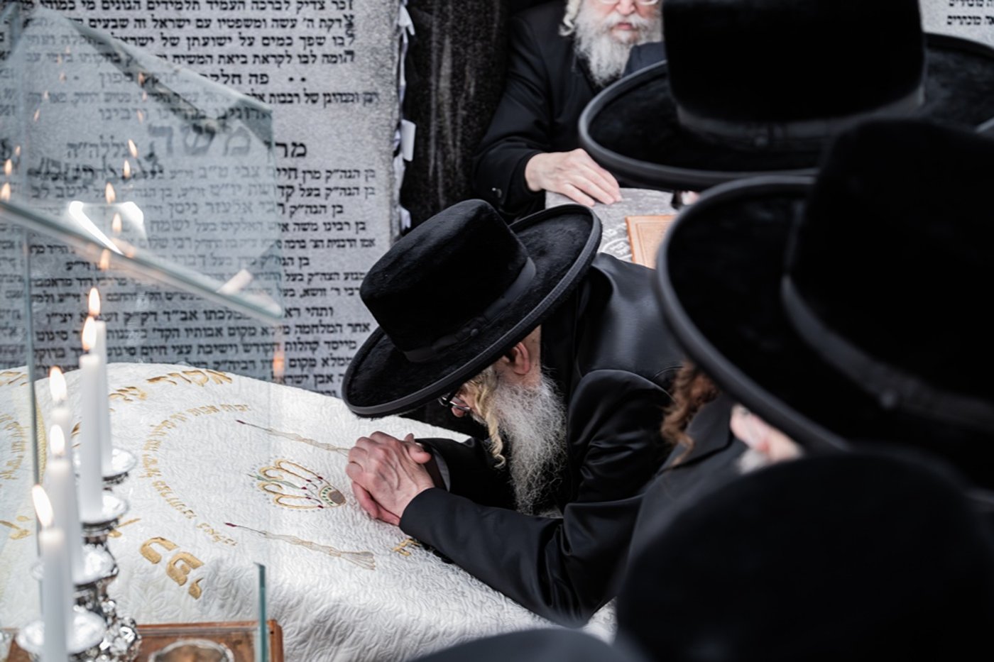 האדמו"ר מסאטמר בעליה לציון