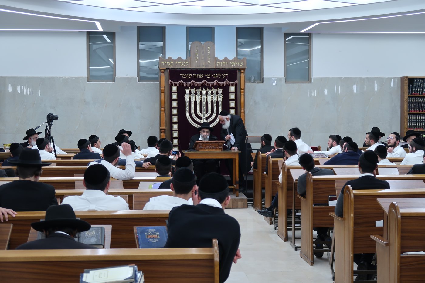 פתיחת זמן קיץ בישיבת "פורת יוסף - גאולה"