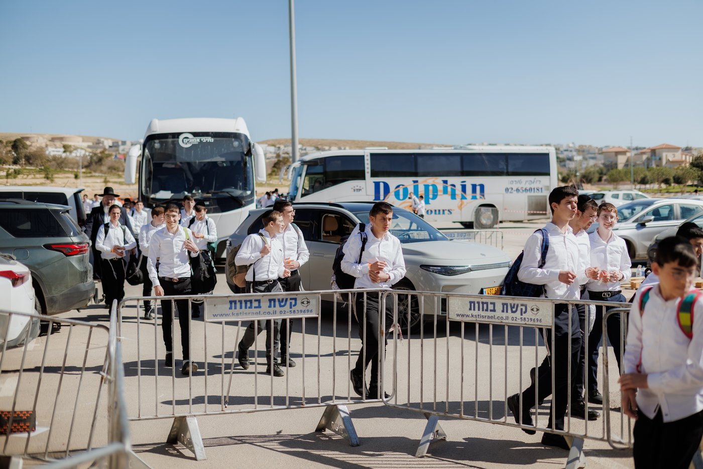 בין הזמנים חודש ניסן 