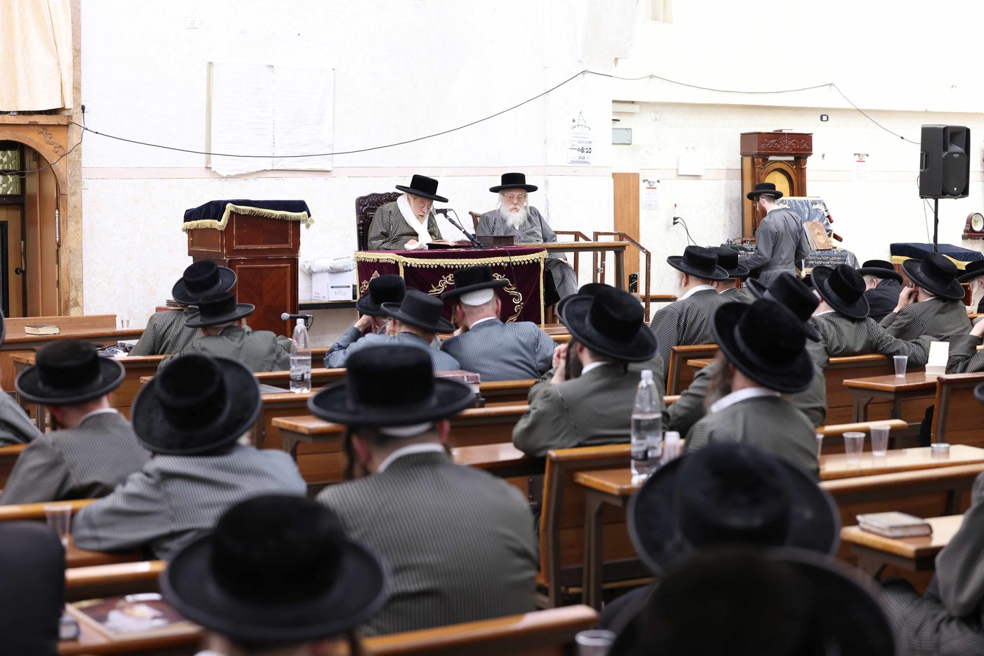 עצרת הספד בתולדות אהרן