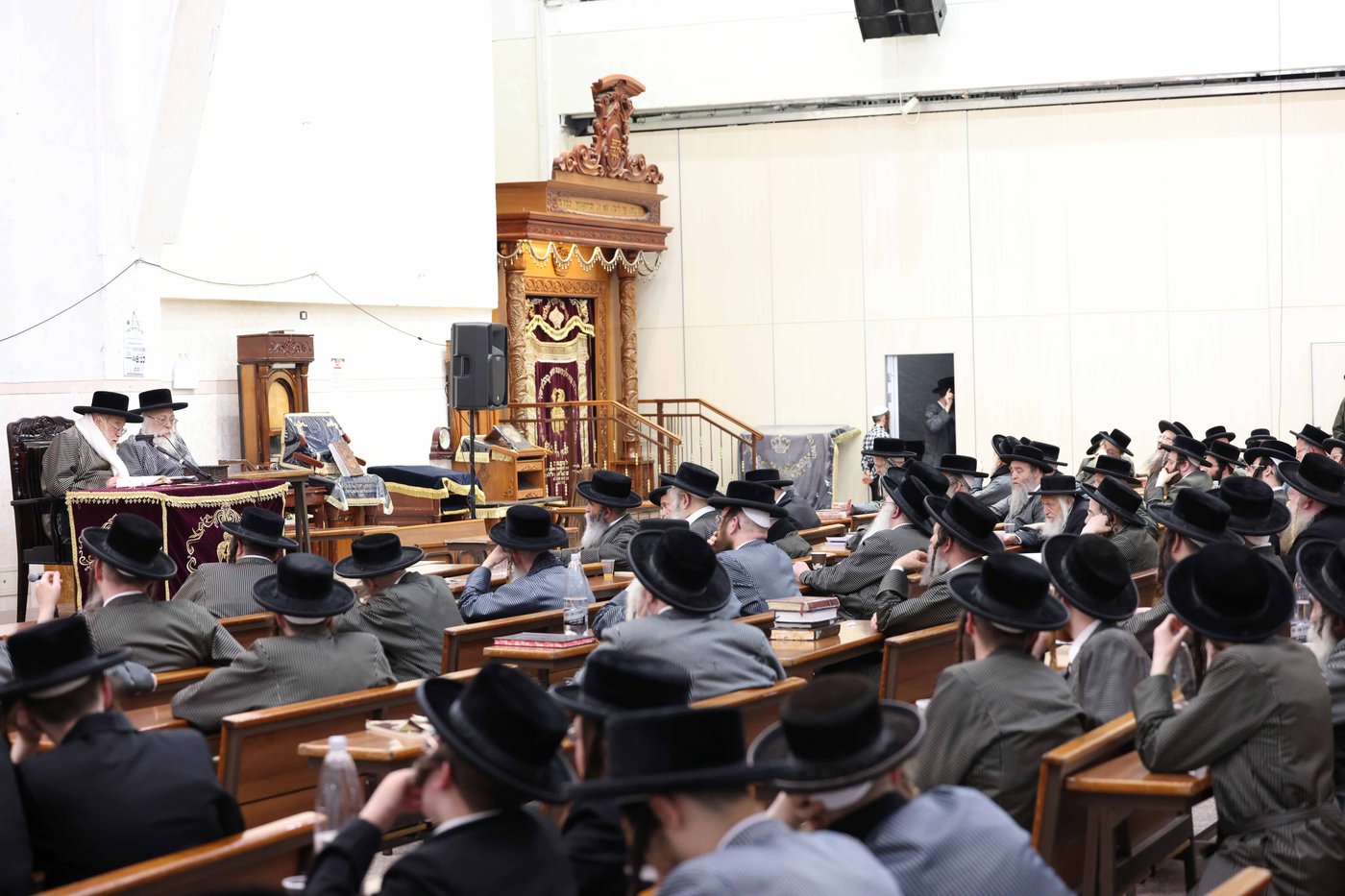 עצרת הספד בתולדות אהרן