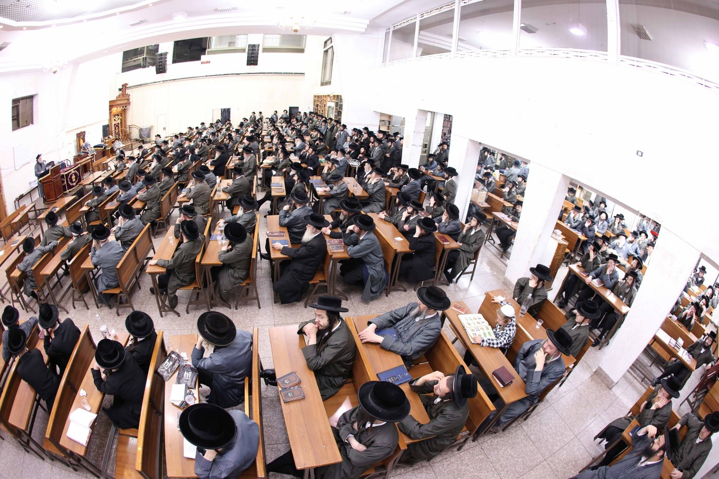 עצרת הספד בתולדות אהרן