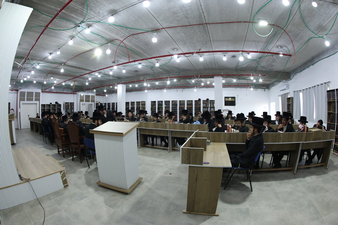 פתיחת זמן קיץ בישיבת ברסלב יבנאל