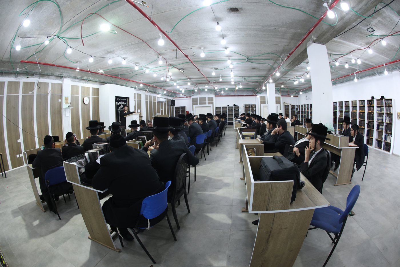 פתיחת זמן קיץ בישיבת ברסלב יבנאל