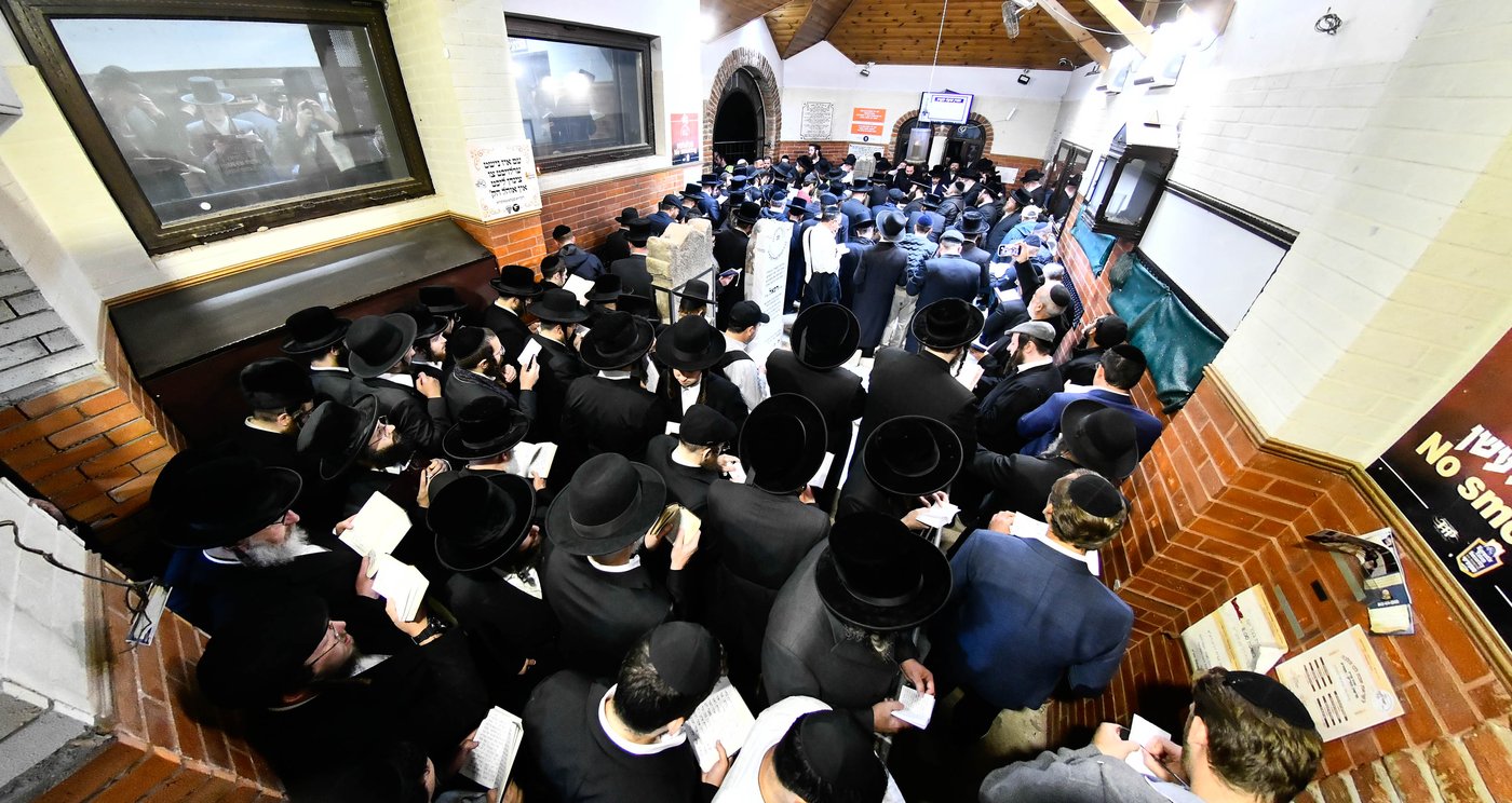 הילולא קדישא בקראסטיר - תשפ"ו