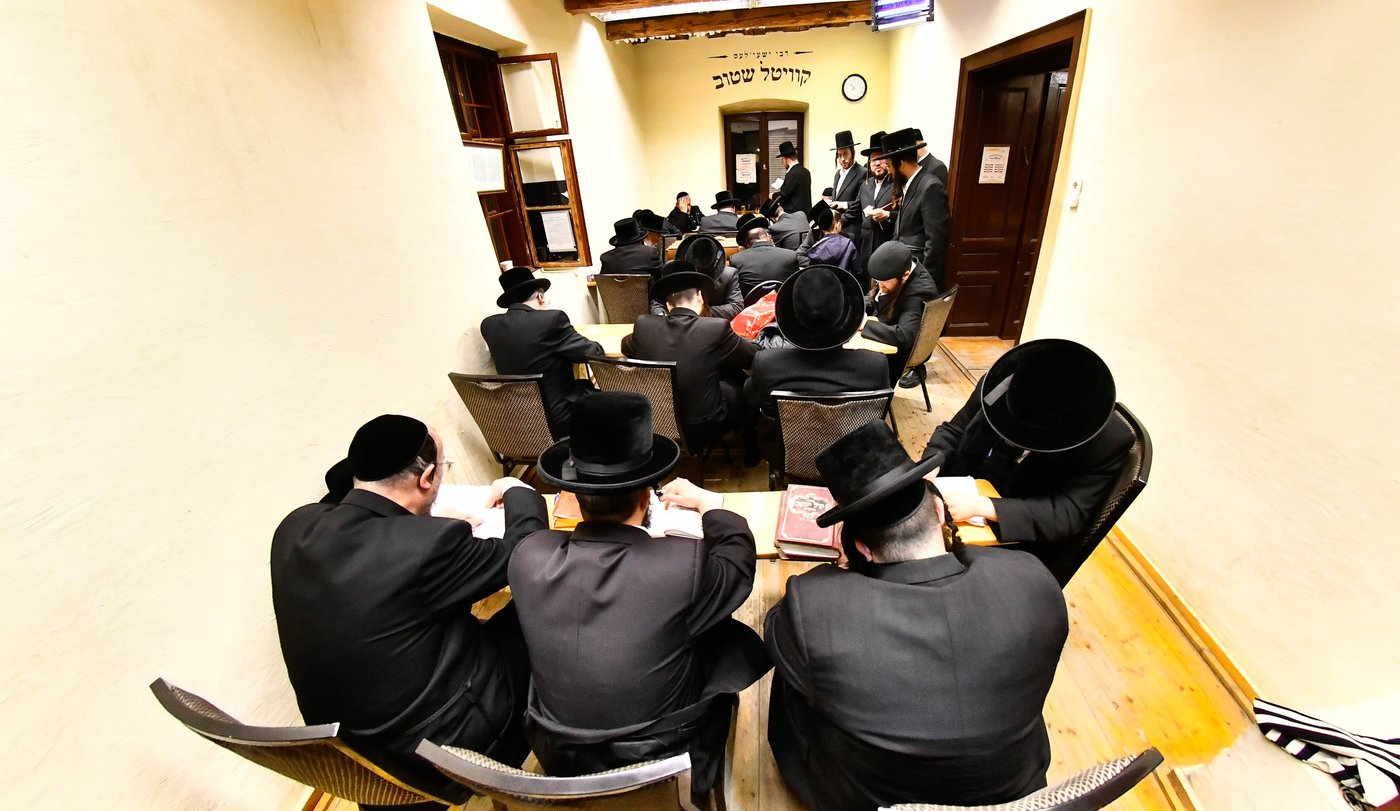 הילולא קדישא בקראסטיר - תשפ"ו