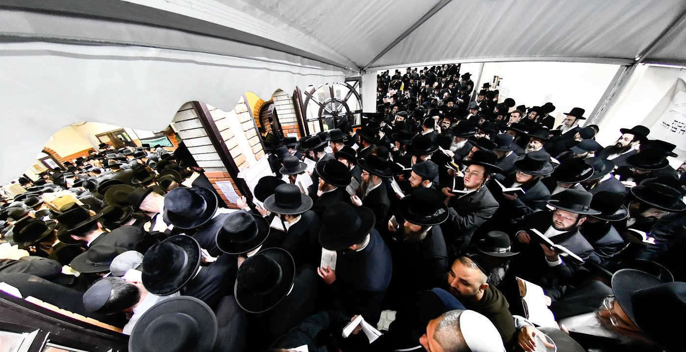 הילולא קדישא בקראסטיר - תשפ"ו