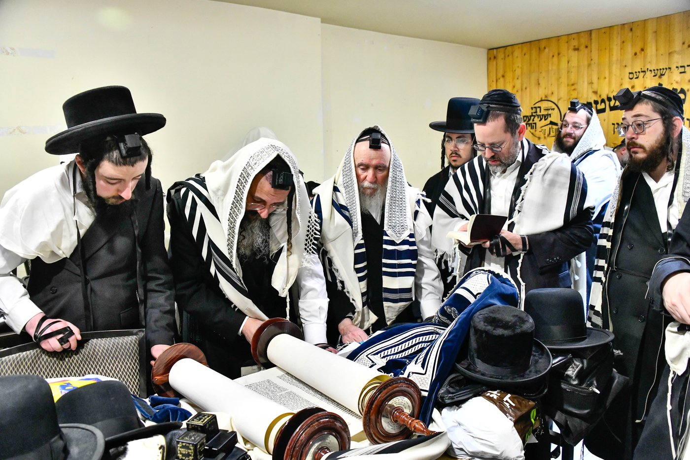 הילולא קדישא בקראסטיר - תשפ"ו