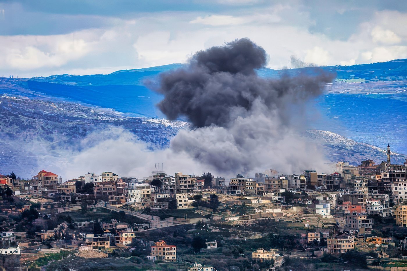 מתקפה על כפר בדרום לבנון, אילוסטרציה