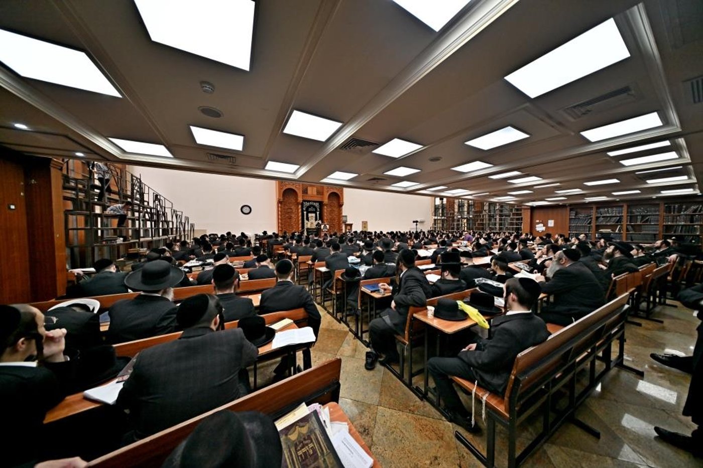 הילולא קדישא בביאלה