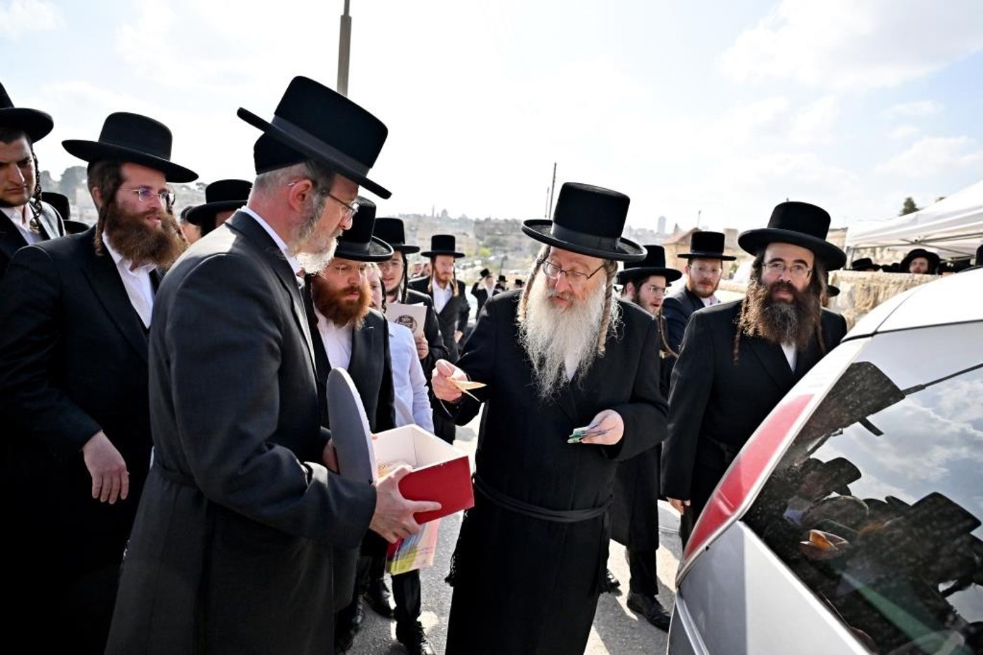 הילולא קדישא בביאלה