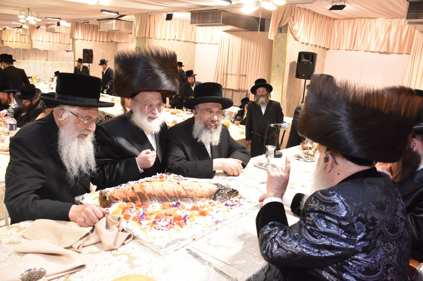 שמחת בית מישקולץ - דסקל