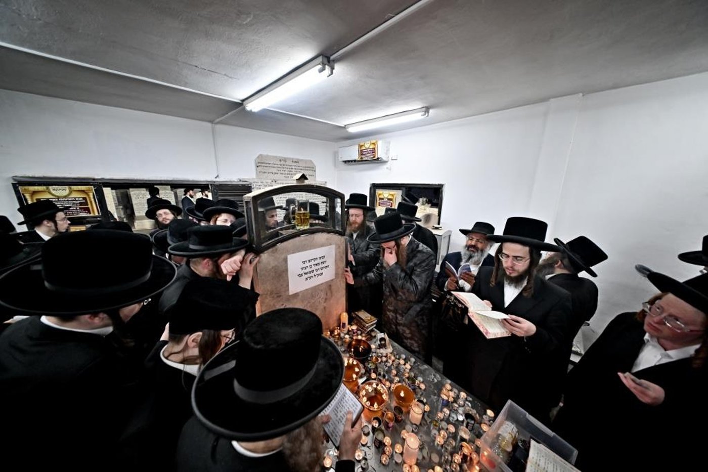 מראות מההעליה לציון האמרי יוסף מספינקא זצ"ל