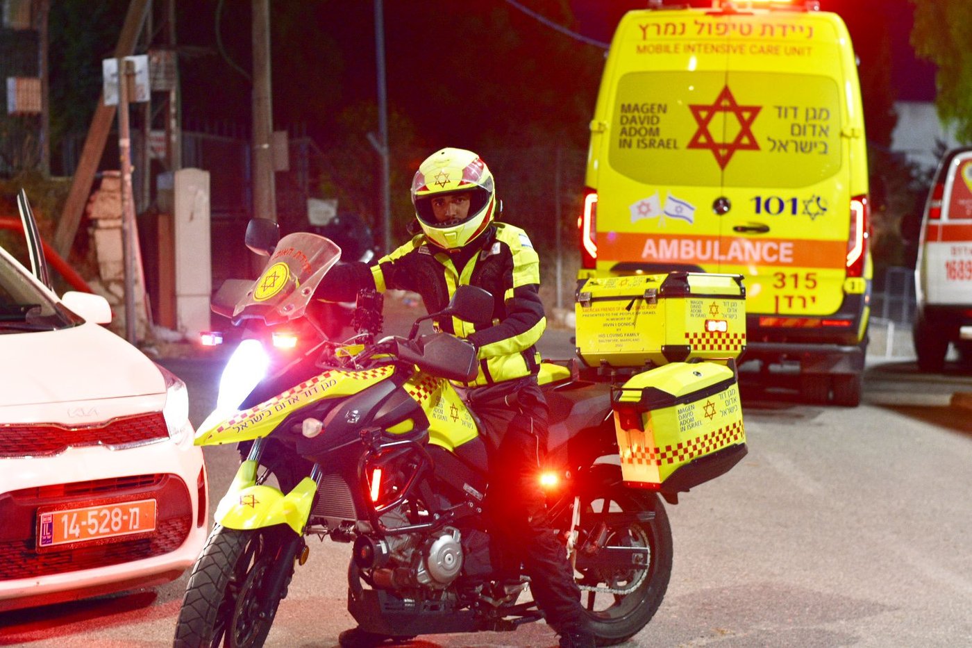 מתנדבי מד"א ההילולת הרשב"י במירון